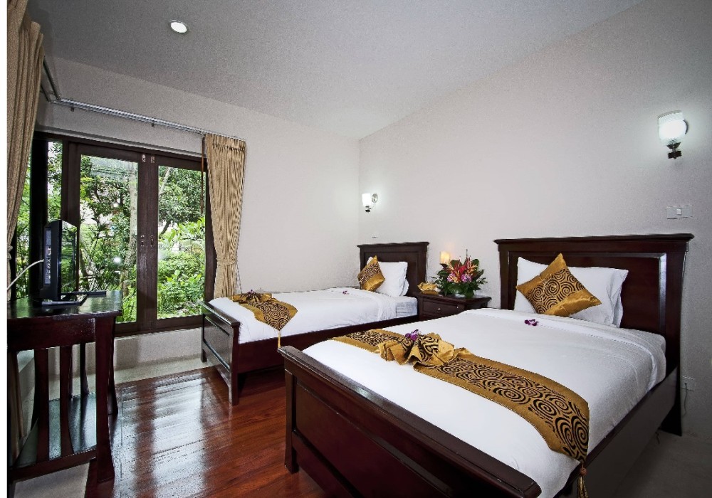 Mini Suite - Image 4